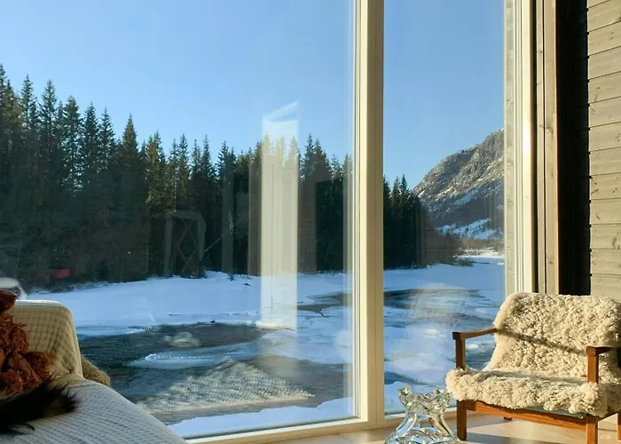 Сasa de vacaciones By Heimsila River In *